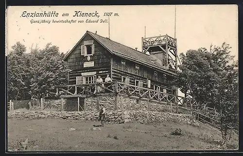 AK Enzianhütte, zwei Frauen vor der Hütte
