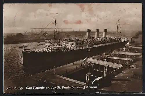 AK Hamburg, Passagierschiff Cap Polonio an der St. Pauli Landungsbrücke