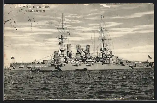 AK Kriegsschiff SMS Deutschland liegt vor Anker