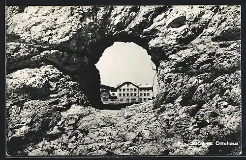 AK Ottohaus auf der Rax, Felsendurchblick auf die Berghütte