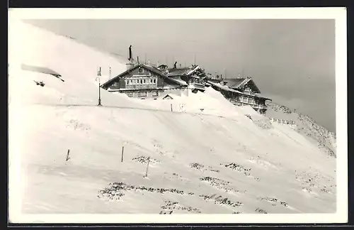 AK Eisenbahnhotel Hochschneeberg, Berghütte im Winter