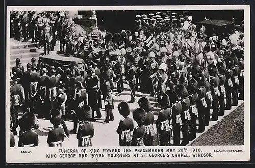 AK Funeral of King Edward the Peacemaker 1910, King George and Royal Mourners at St. George`s Chapel