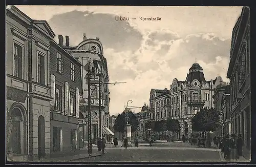 AK Libau, Kornstrasse mit Litfasssäule