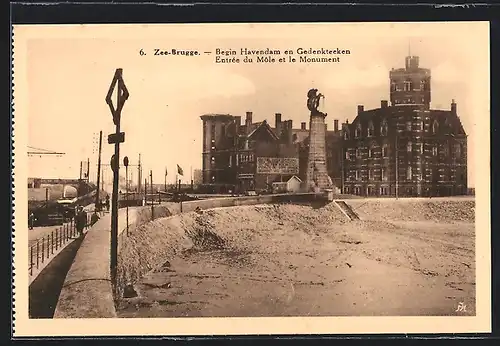 AK Zee-Brugge, Entrée du Môle et le Monument