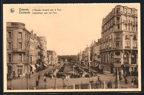 AK Ostende, L`Avenue Léopold vers le Parc