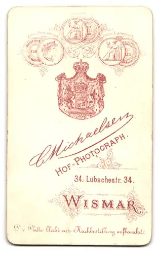 Fotografie C. Michelsen, Wismar, Lübschestr. 34, Junger Bursche mit zurückgekämmtem Haar