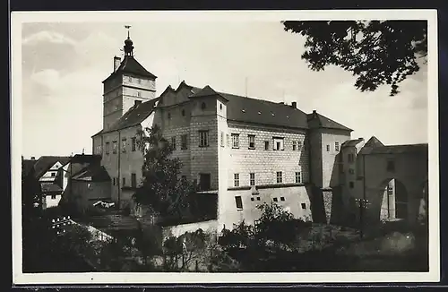 AK Pardubice, Zámek