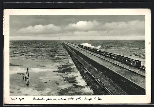 AK Sylt, Eisenbahnzug auf dem Hindenburgdamm