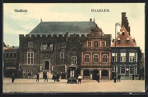 AK Haarlem, Stadhuis