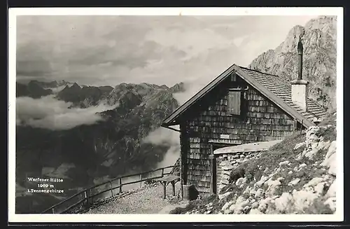 AK Werfener Hütte, Berghütte der Sektion Ö. T. K. Gr. Vindobona D. u. Ö. A. V. im Tennengebirge