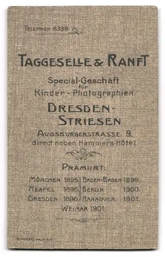 Fotografie Taggeselle & Ranft, Dresden-Striesen, Augsburgerstrasse 9, Dame im Kleid mit besticktem Tuch