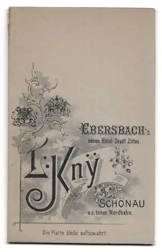Fotografie L. Kny, Ebersbach i. S., Junge Dame mit zurückgebundenem Haar