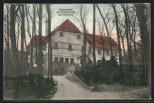 AK Anninger-Schutzhaus bei Mödling, Berghütte mit Einfahrt