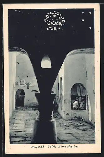 AK Gadames, L`atrio di una Moschea