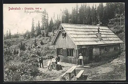 AK Ottohütte, Berghütte auf dem Dobratsch mit Gästen