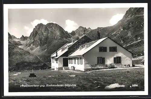 AK Madlenerhaus, Berghütte gegen den Hochmaderer