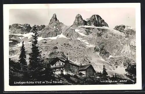 AK Lindauerhütte mit Drei Türme, Berghütte