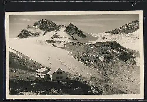 AK Wiesbadenerhütte, Berghütte am Fermuntferner