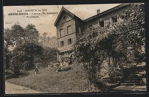 AK Berneval sur Mer, Grand Hotel, Roseraie