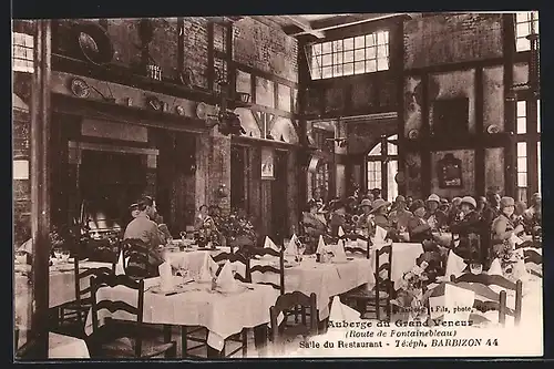 AK Barbizon, auberge du Grand-Veneur, salle du restaurant