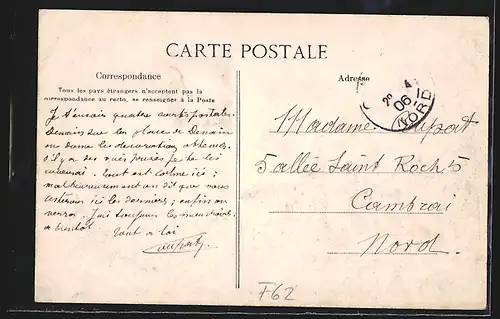 AK Lens, Obseques du lieutenant Lautour du 5e Dragons de Compiegne 1906, Le Défilé des troupes Place de la République
