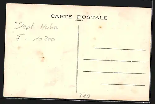 AK Arsonval, La Rue Nationale, Strassenpartie