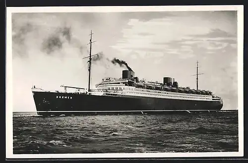 AK Passagierschiff Bremen mit rauchenden Schloten