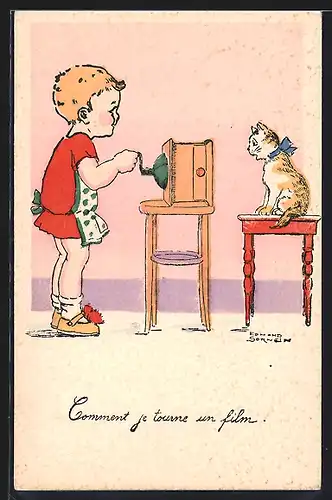 AK Kind will Katze mit einer Kaffeemühle filmen