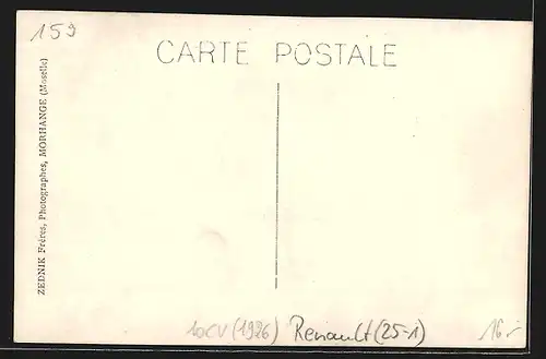 Foto-AK Auto Renault 10CV (1926), Männer glück in ihrem KFZ