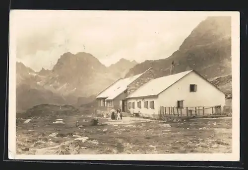 AK Madlenerhaus, Berghütte am Hochmaderer