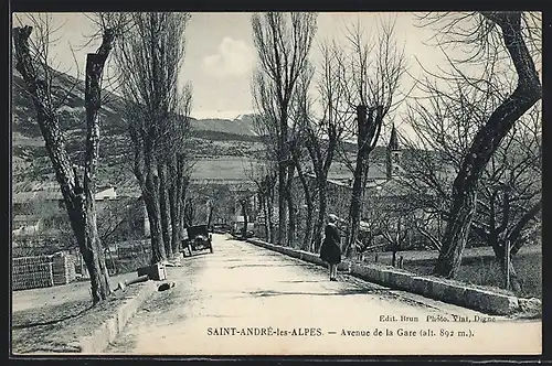 AK Saint-Andrè-les-Alpes, Avenue de la Gare
