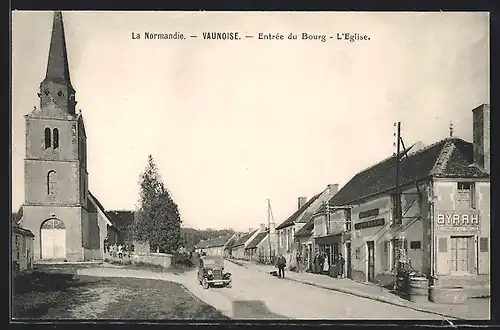 AK Vaunoise, La Normandie, Entrée du Bourg, L`Eglise