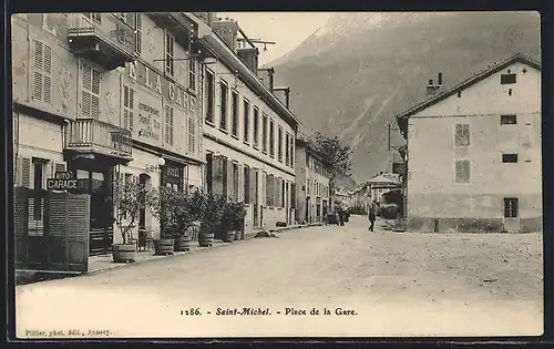 AK Saint-Michel, Place de la Gare