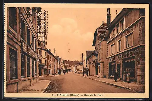 AK Maiche, Rue de la Gare, Strassenpartie