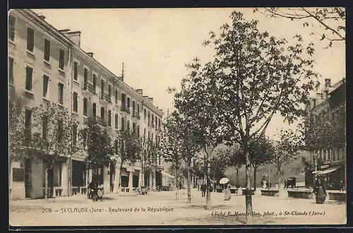 AK St. Claude, Boulevard de la République