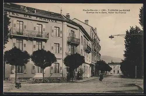 AK Thonon-les-Bains, Avenue de la Gare, Hotel de France