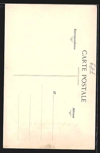 AK La Celle-St-Cyr, Arc de Triomphe