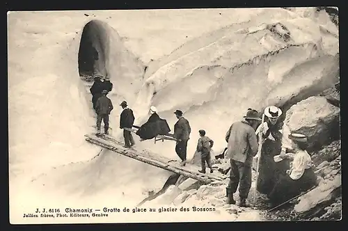 AK Chamonix, Grotte de Glace au Glacier des Bossons, Bergsteigen