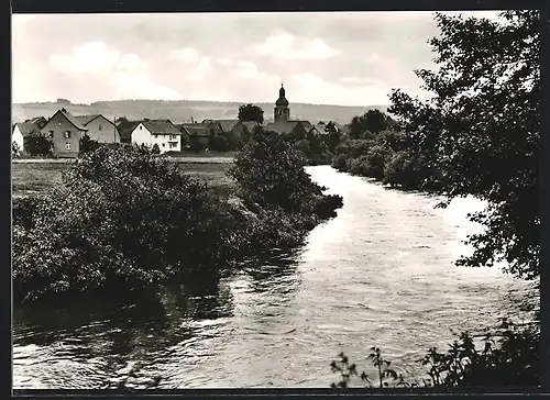 AK Kerspenhausen, Uferpartie mit Kirche