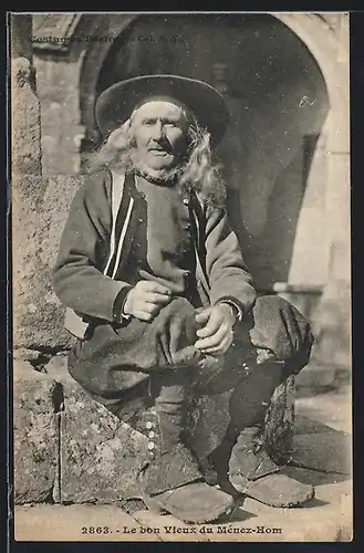 AK Le bon Vieux du Mènez-Hom, Mann in Tracht der Bretagne