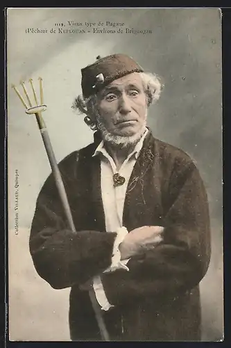 AK Vieux type de Pagane, Pècheur de Kerlouan-Environs de Brignogan, Mann in Tracht der Bretagne