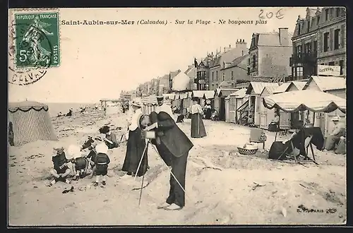 AK Saint-Aubin-sur-Mer, Sur la Plage