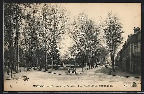 AK Moulins, L`Avenue de la Gare et la Place de la Rèpublique