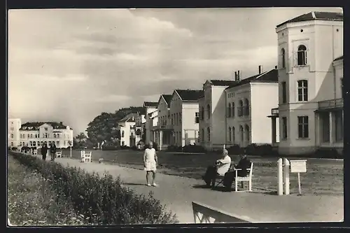 AK Heiligendamm, Gäste an der Promenade