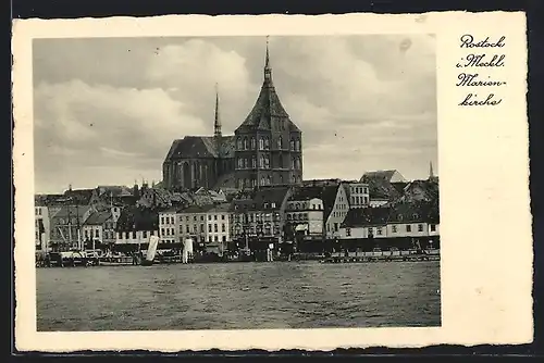 AK Rostock, i. Meckl., Marienkirche vom Wasser aus