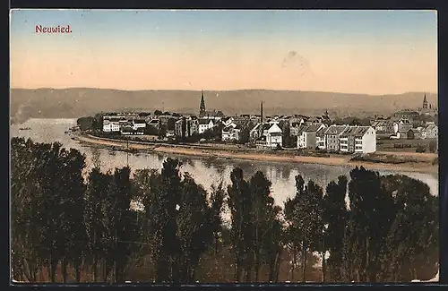 AK Neuwied, Ortsansicht mit Fluss