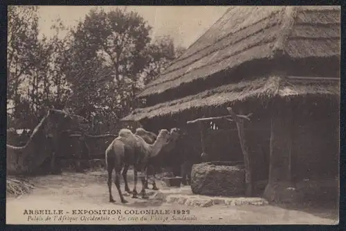 AK Marseille, Exposition Coloniale 1922, Palais de l`Afrique Occidentale, Un coin du Village Soudanais