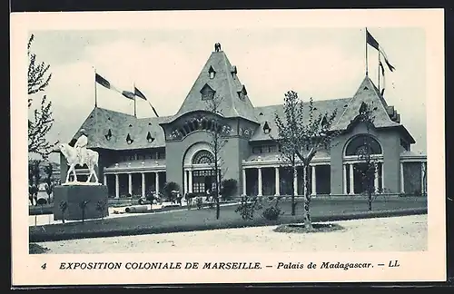 AK Marseille, Exposition coloniale 1922, Palais de Madagascar