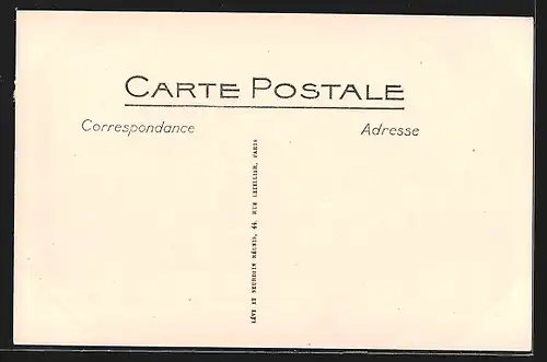 AK Marseille, Exposition coloniale 1922, Palais de l`Afrique Occidentale, Cour intérieure