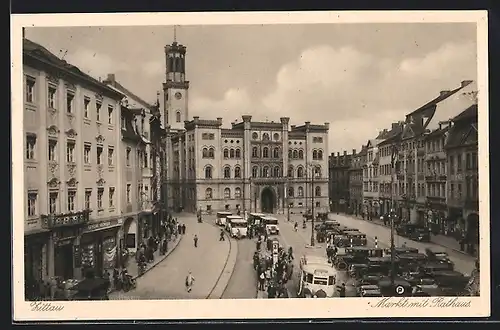 AK Zittau, Markt mit Rathaus, Automobile